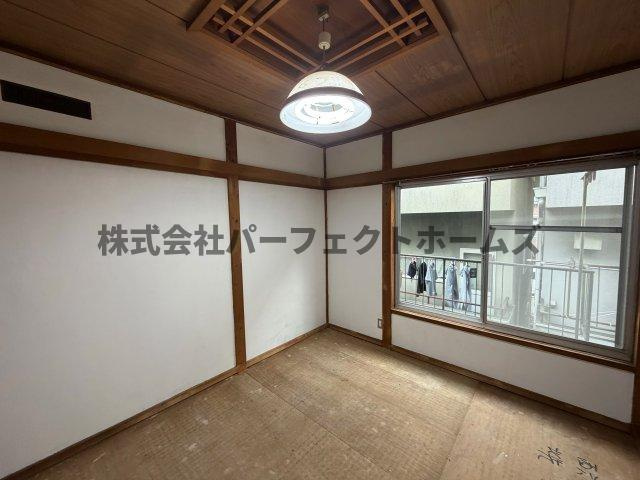 点野1丁目戸建　賃貸の和室|和室がひろがる居住スペース