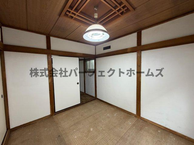 点野1丁目戸建　賃貸の和室|フローリングだけでなく、和室もあります