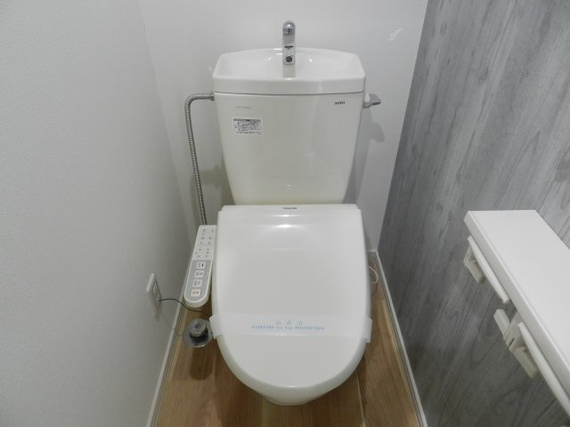 レオーネ・コリーナのトイレ|清潔感のあるトイレです