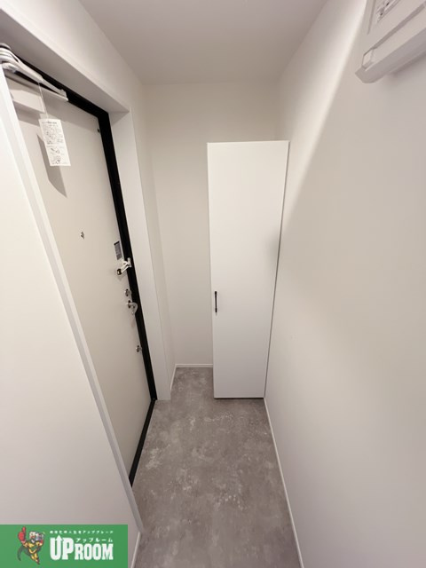 LECOCON岩倉Ⅲの玄関