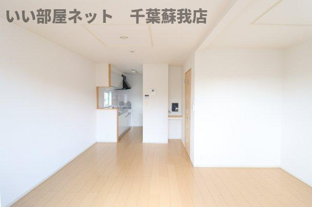 エテルノ　ディッチャの居間・リビング|ゆったりとした居間です
