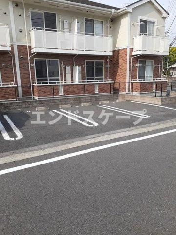 ブルームフィールド　Ⅰの駐車場|高崎、前橋のお部屋探しはエンドスケープまで！お客様の理想お聞かせ下さい♪