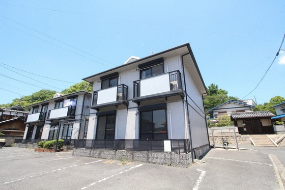 レジデンス西崎の外観