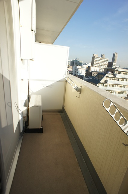 アーバンファースト錦糸町住吉　７０２号室のバルコニー