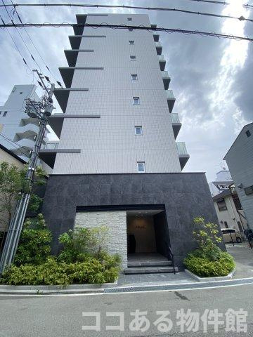 ルリアン板宿の外観