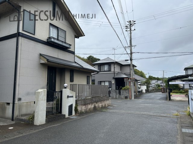 姫路市的形町的形/中古戸建の前面道路含む現地写真