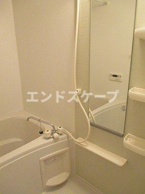 メゾン・ド・アンソレイエの浴室|高崎、前橋のお部屋探しはエンドスケープまで！お客様の理想お聞かせ下さい♪