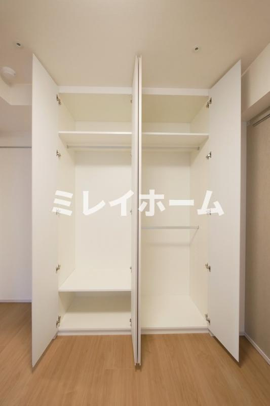 アークマーク大森町アジールコートの収納