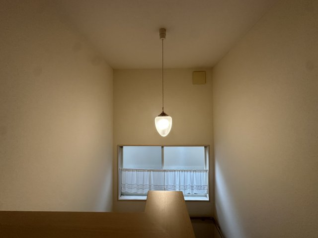 桂木　中古戸建の内装|階段ホール