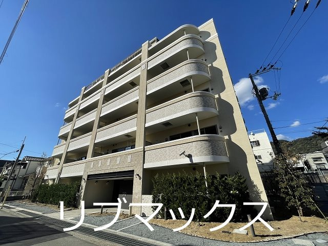 【外観】ブルーミンメドー本山