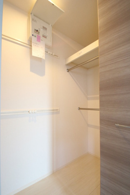 【収納】 | D-room博多駅南 弐番館 | 202 ウォークインクローゼット