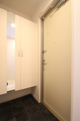 【玄関】 | D-room博多駅南 弐番館 | 202 玄関