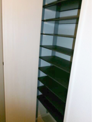 メログラーノの玄関