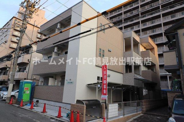 大阪市鶴見区今津中３丁目のアパートの外観