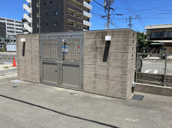 【寝室】 | ゴミ置き場
