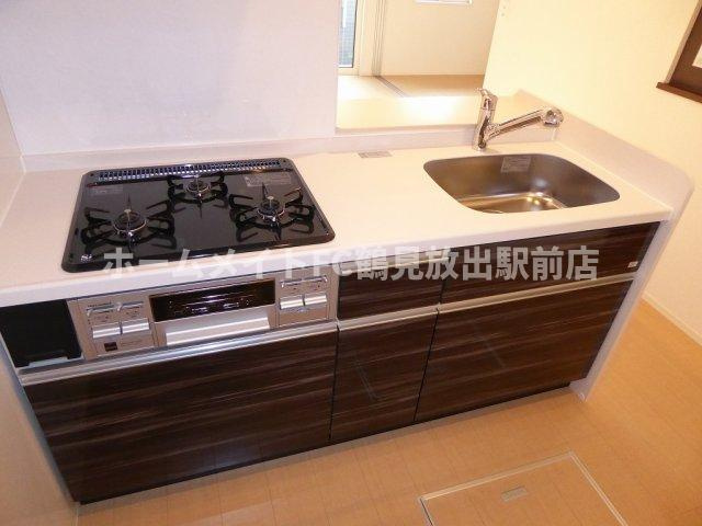 大阪市城東区諏訪１丁目のハイツのキッチン
