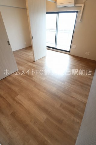 東大阪市高井田西６丁目の賃貸マンションの居間・リビング