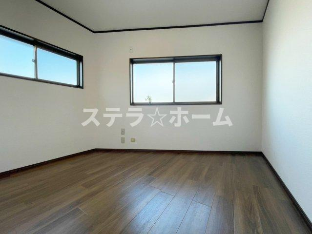 森小路1 中古戸建の洋室|使い勝手のいい洋室です