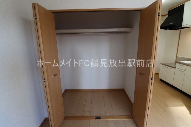 大阪市鶴見区放出東３丁目の賃貸マンションの収納