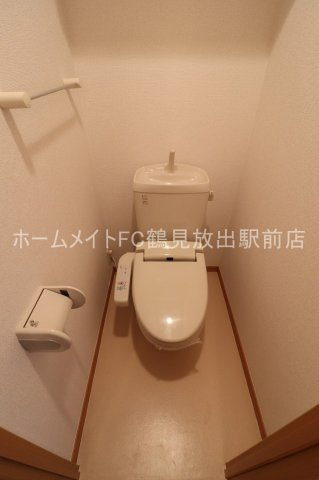 大阪市鶴見区放出東３丁目の賃貸マンションのトイレ