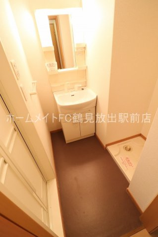 大阪市鶴見区放出東３丁目の賃貸マンションの洗面所