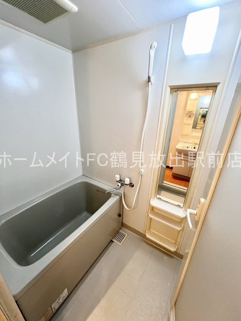 大阪市城東区諏訪１丁目の賃貸マンションの浴室