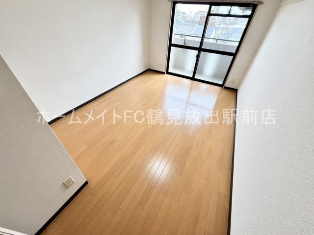 大阪市城東区諏訪１丁目の賃貸マンションの洋室
