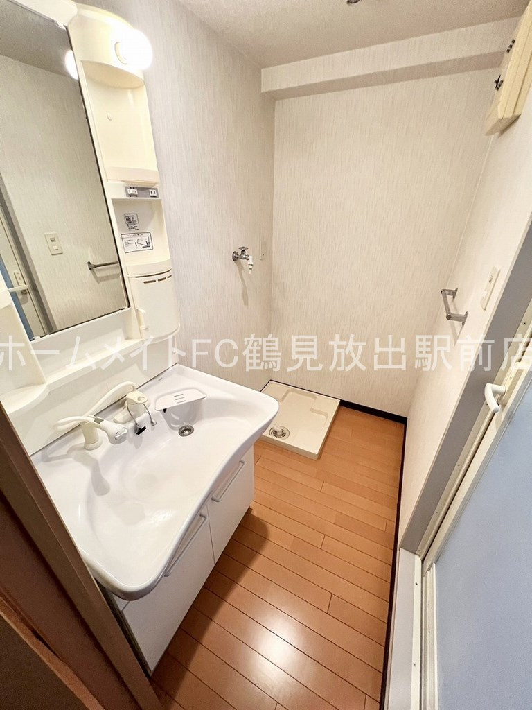大阪市城東区諏訪１丁目の賃貸マンションの洗面所