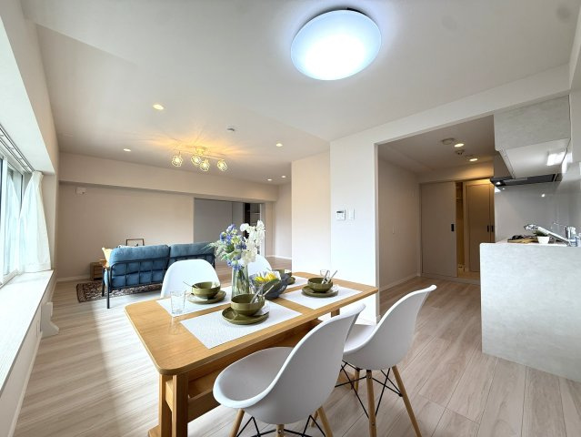 ライオンズマンション福住の居間・リビング