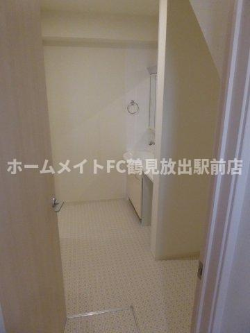 東大阪市森河内西１丁目のハイツの洗面所
