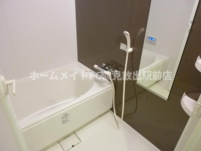 大阪市城東区東中浜８丁目の賃貸マンションの浴室