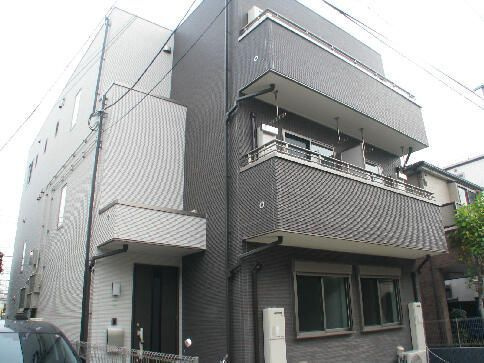 クレアセンリの外観