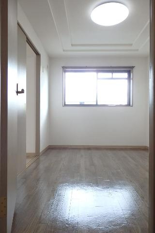 ソレイユ段上の内装|洋室