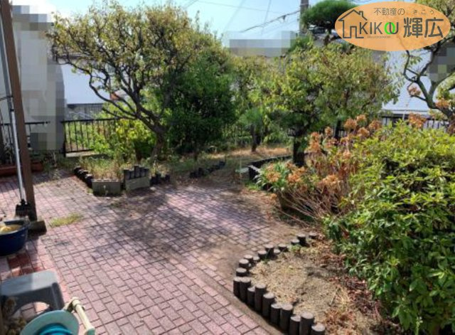 明石市魚住町清水　中古戸建の庭