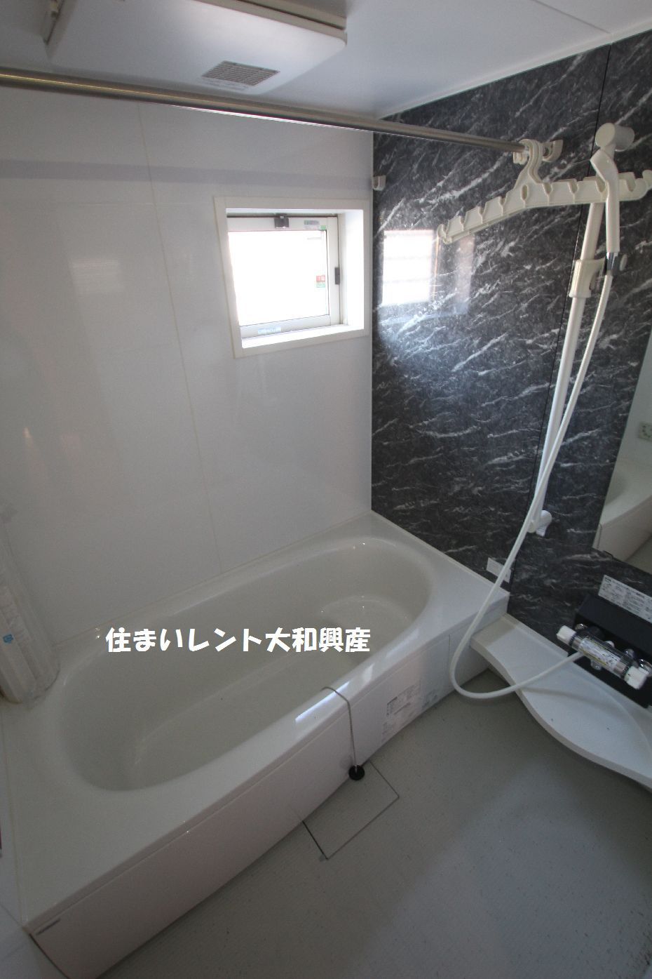 メゾンドソレーユHiguchiの浴室
