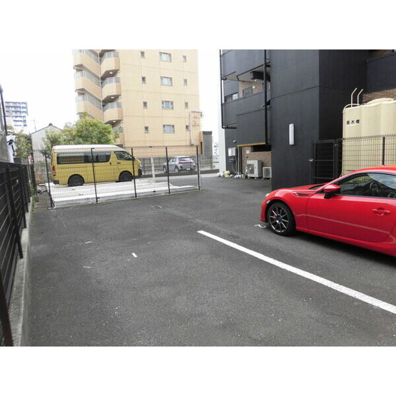 【駐車場】アクシスコート