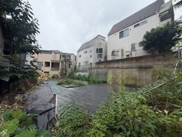 港区南青山　建築条件なし売地の外観