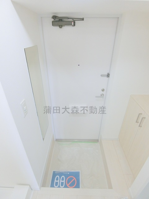 メイツ品川南の玄関