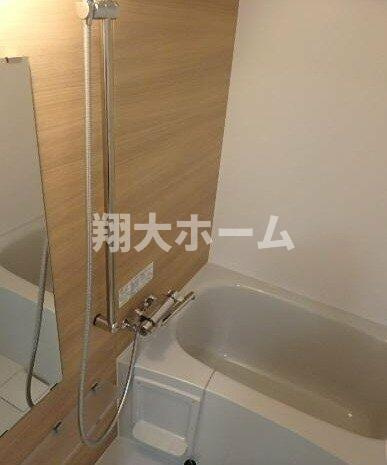 北区栄町の賃貸マンションの浴室