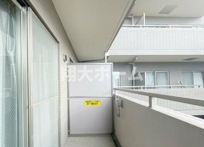 菱和パレス小石川後楽園のバルコニー