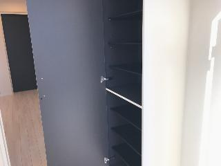仮）守谷市松ヶ丘５丁目アパート新築工事の収納|下駄箱（イメージ）