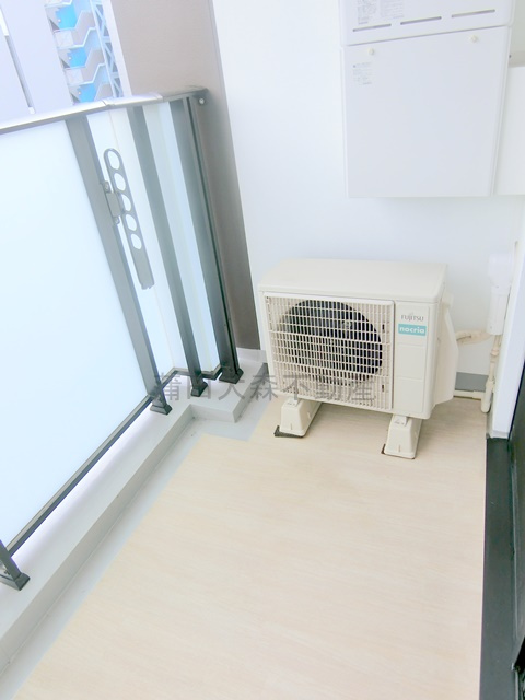 ウェルスクエア西蒲田のバルコニー|物干し金具付きのバルコニー