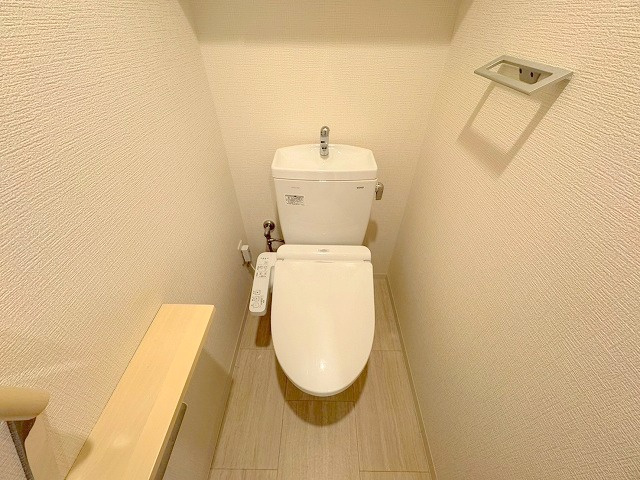 シャーメゾンサクセス新大阪のトイレ