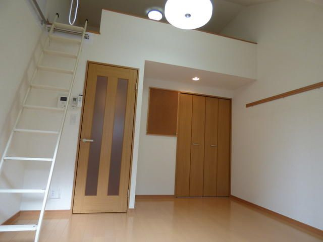 ピュア氷川台二番館のその他