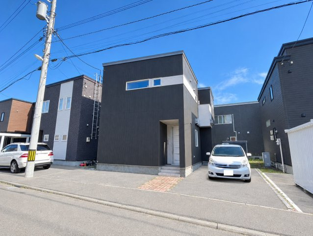 新川西３条４丁目 戸建