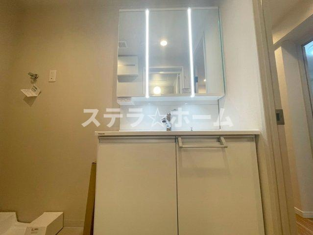 野中北パーク・マンションの独立洗面台|独立洗面台、朝の身支度には欠かせません