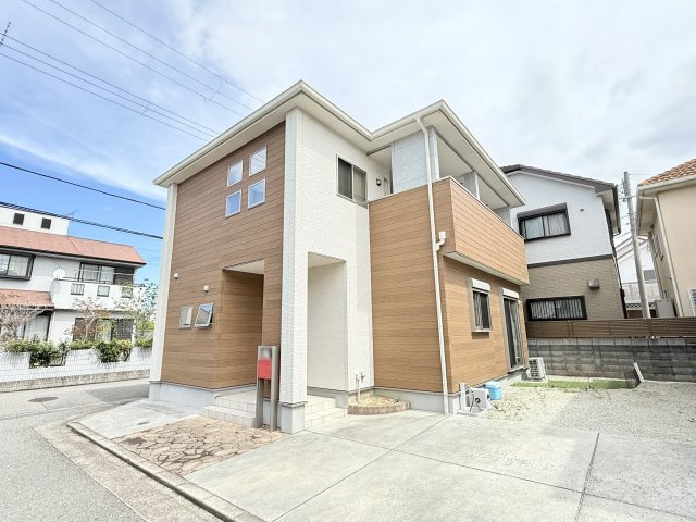 神戸市西区玉津町高津橋戸建