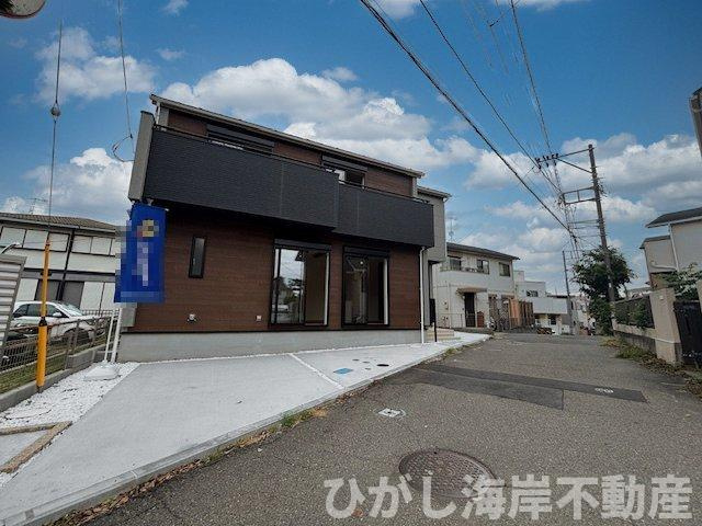 茅ヶ崎市東海岸南6丁目　新築戸建　全３棟の前面道路含む現地写真|現地外観