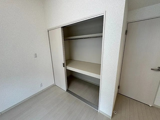 神戸市中央区中島通３丁目のテラスの収納