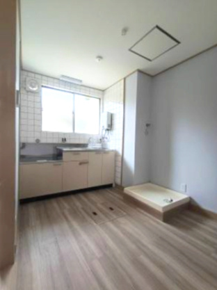 神戸市東灘区北青木２丁目の賃貸マンションの居間・リビング